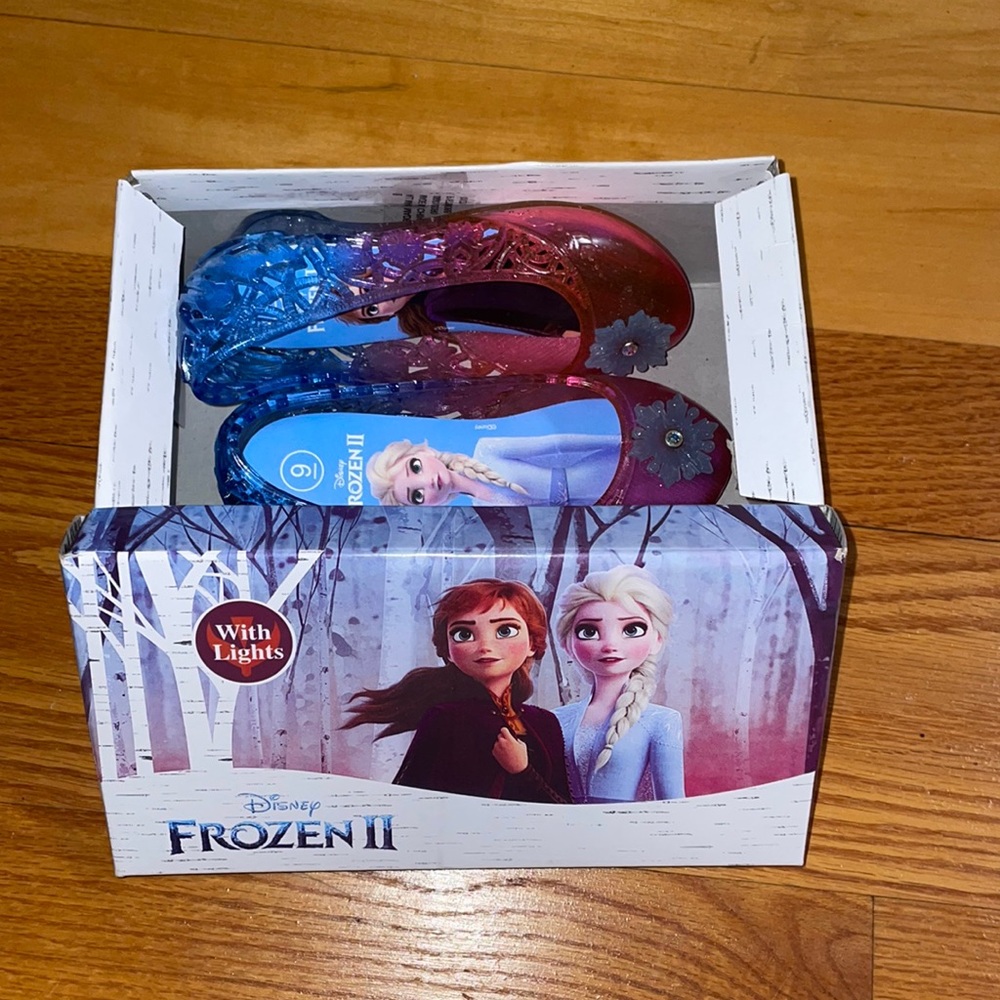Light up Frozen shoes
